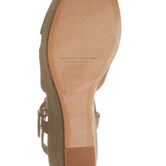 𝅺Kristin Cavallari by Chinese Laundry wedge sandal - Picture 6 of 8